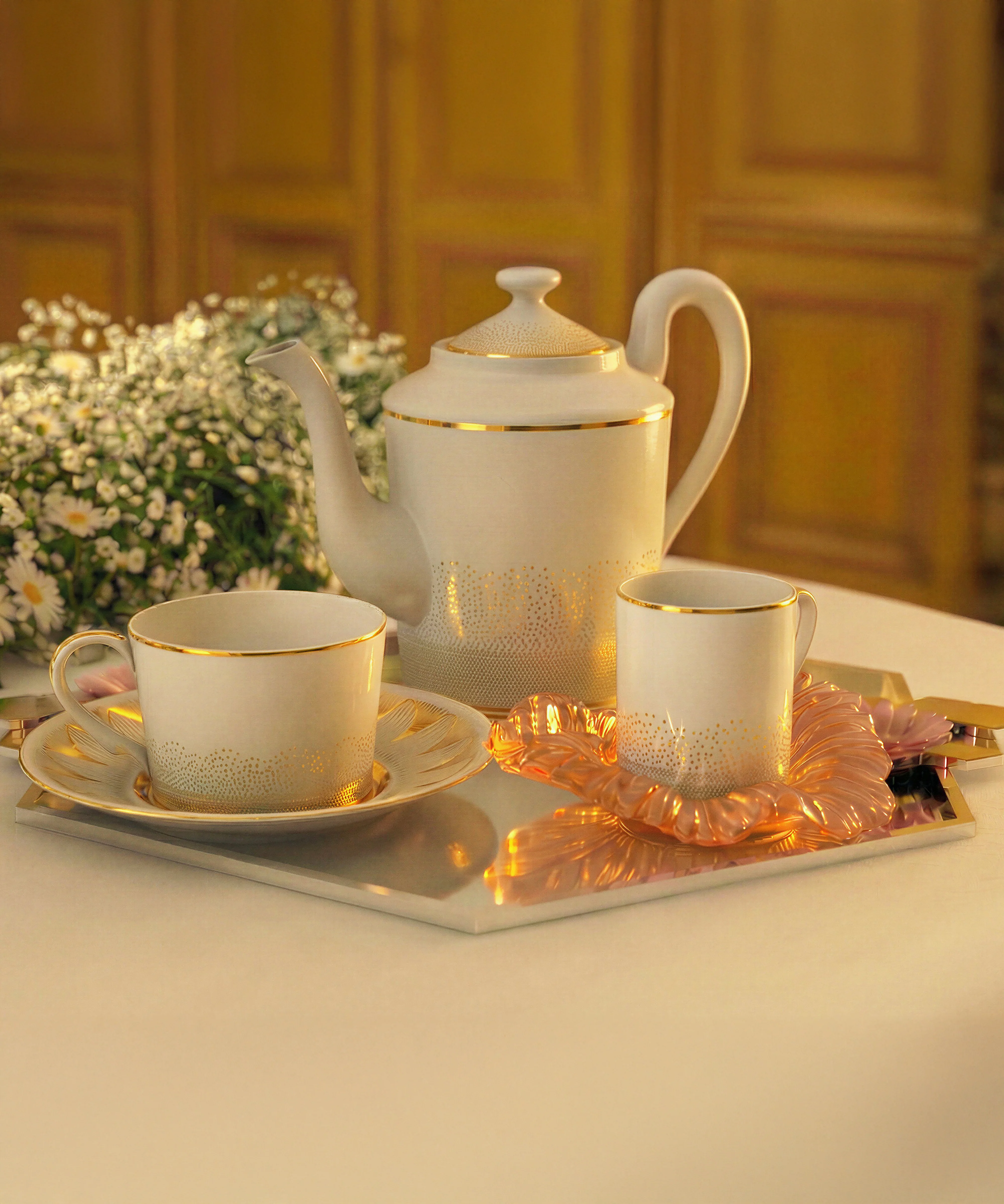 Or d'Abeille Coffret de 2 tasses à thé avec soucoupe porcelaine - Image 5